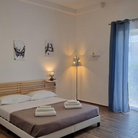 Fly Napoli Bed & Breakfast Ngoại thất bức ảnh