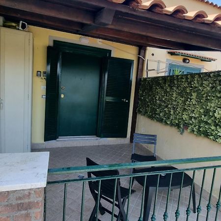 Fly Napoli Bed & Breakfast Ngoại thất bức ảnh